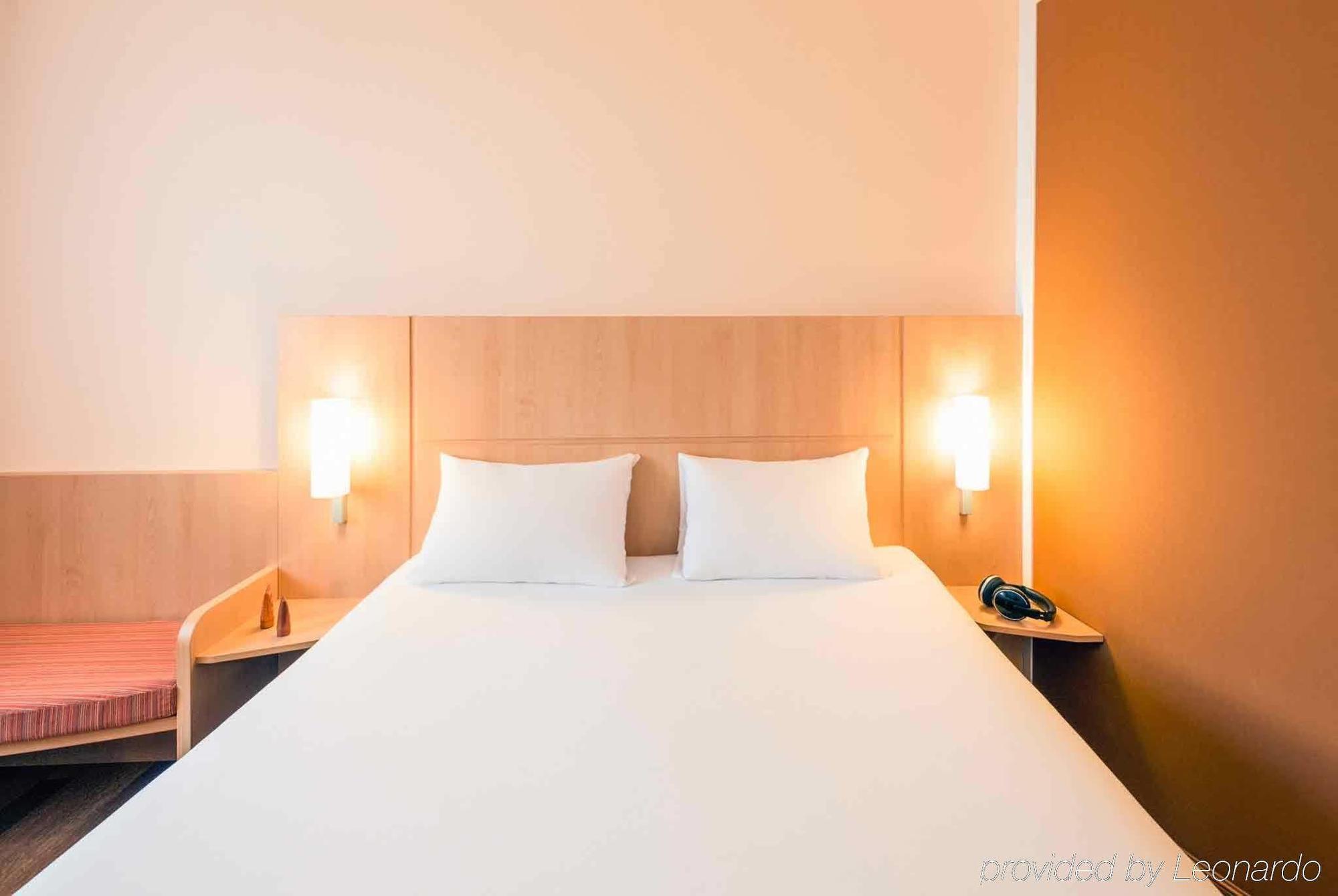 Ibis Esch Belval Hotel Exterior photo